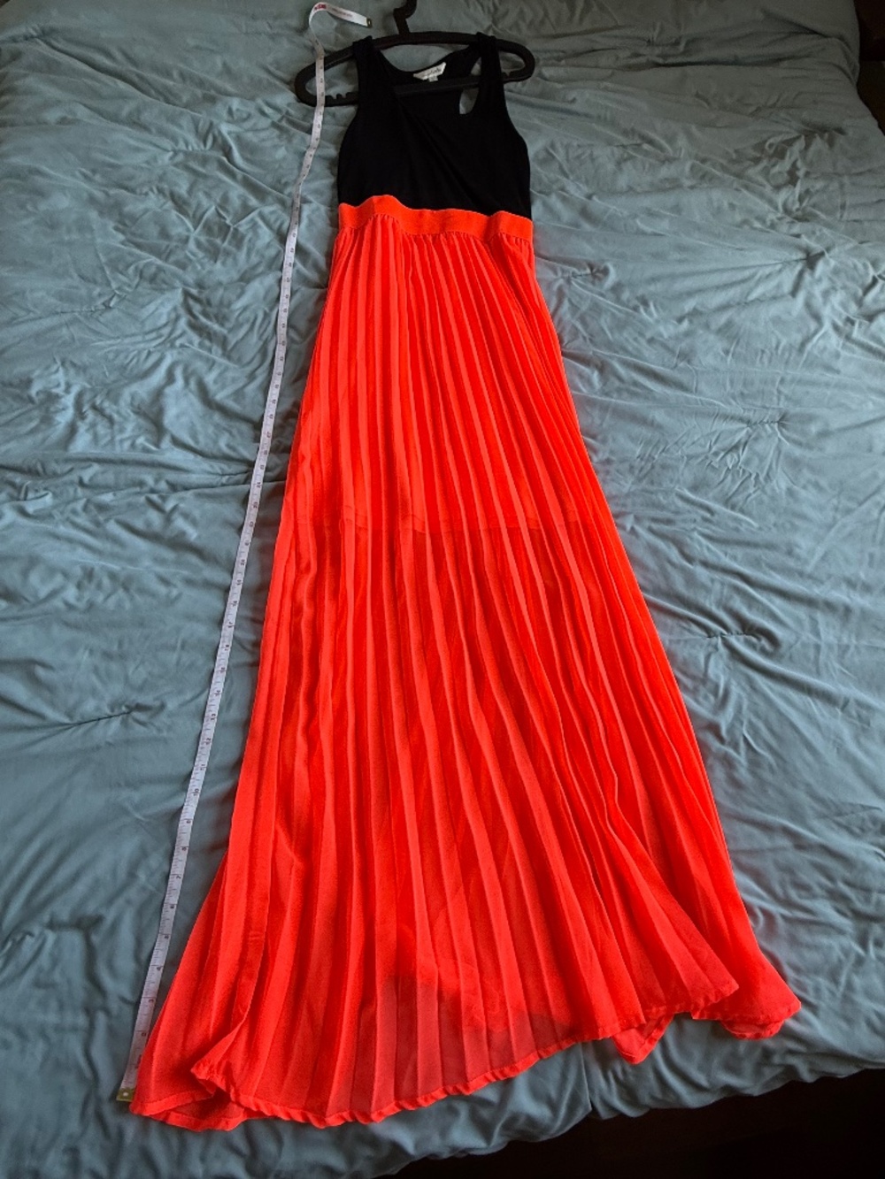 Charming Charlie size Small colorblock pleated maxi.